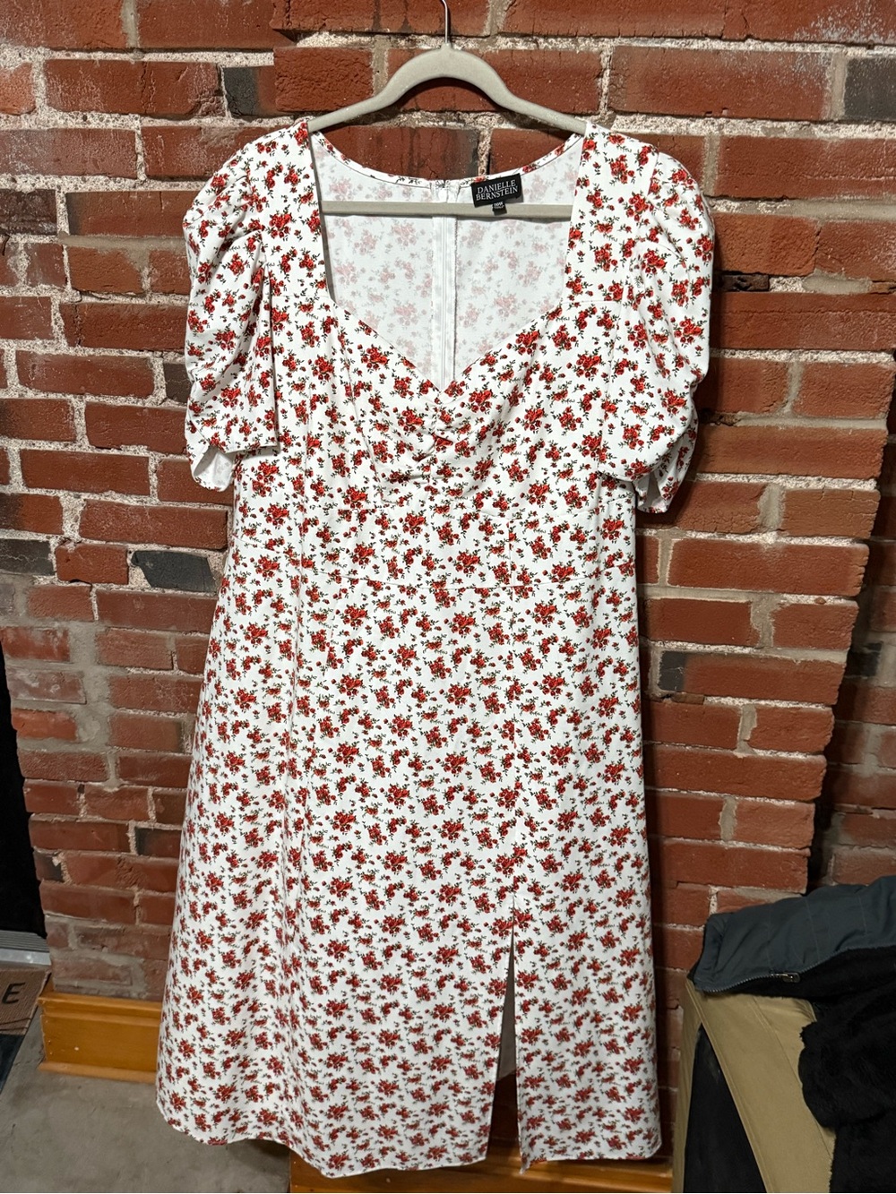 Danielle Bernstein White Floral Puff-Sleeve Midi Dress